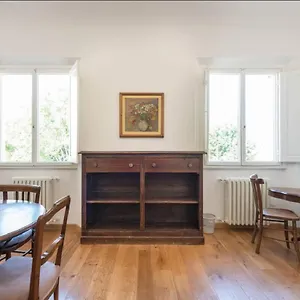 Airy One Bedroom With Terrace Near Palazzo Pitti Apartamento Florencia